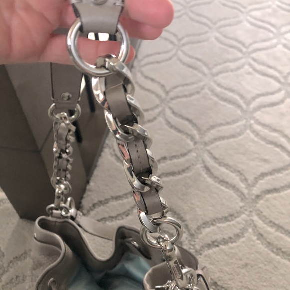 Coach Bucket Bag - Picture 6 of 10